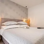 Villa Luxury Oriolus, Heated Pool, Sauna, Split *
