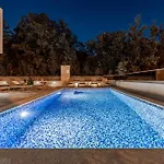 Villa Luxury Oriolus, Heated Pool, Sauna, Split *