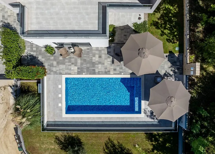 Luxury Oriolus, Heated Pool, Sauna, Split فيلة *
