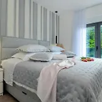 Luxury Oriolus, Heated Pool, Sauna, Split Srinjine