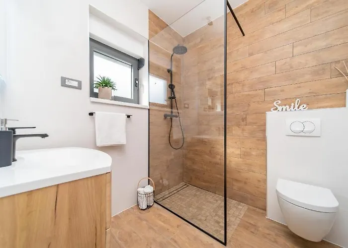 Villa Luxury Oriolus, Heated Pool, Sauna, Split