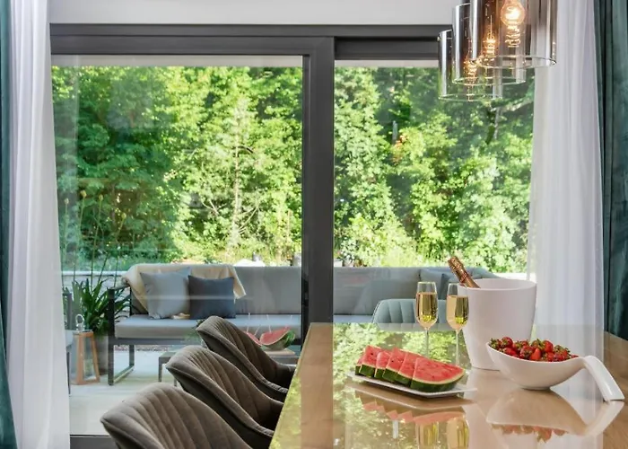 Villa Luxury Oriolus, Heated Pool, Sauna, Split